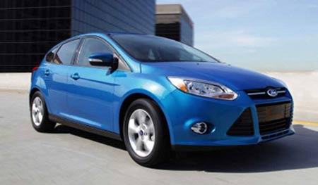 The all-new 2012 Focus becomes Ford’s fourth vehicle with an Environmental Protection Agency-certified rating of 40 mpg or more. (Ford)