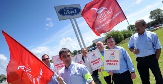 Although the company declared that the employees agreed to this package that includes new hire rates and changes to defined benefit pensions, the workers went on strike on Monday at seven Ford locations in Dunton, Warley, Dagenham, Bridgend, Southampton, Daventry and Halewood.
