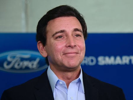 “This new research center shows Ford’s commitment to be part of the Silicon Valley innovation ecosystem — anticipating customers’ wants and needs, especially on connectivity, mobility and autonomous vehicles,” Ford CEO Mark Fields said. “We are working to make these new technologies accessible to everyone, not just luxury customers.”