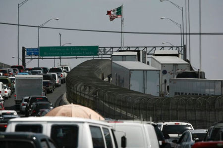 Trucks line up at the Cordova - Las Americas international bridge to cross with their cargo from Mexico into the United States, in Ciudad Juarez, Mexico, Friday, May 31, 2019. President AndrÃs Manuel LÃ³pez Obrador said Friday that Mexico won't panic over U.S. President Donald Trump's threat of coercive tariffs, measures that economists say could have dramatic consequences for both nations and potentially spur a full-blown trade war. (Photo: Christian Torrez, AP)